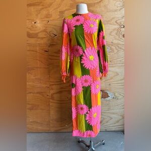 Premium Vintage Flower Power Dress